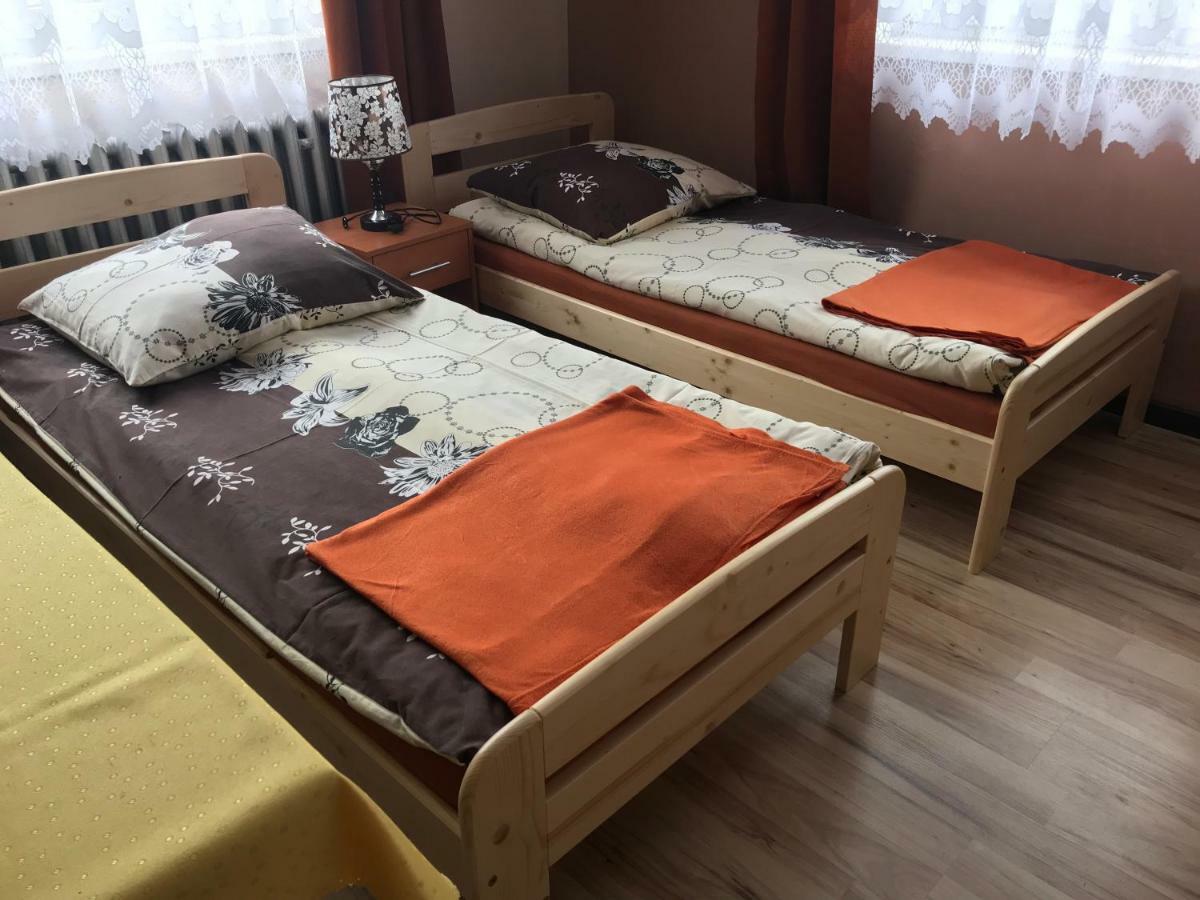 Pokoje Goscinne Ujsoly Ngoại thất bức ảnh